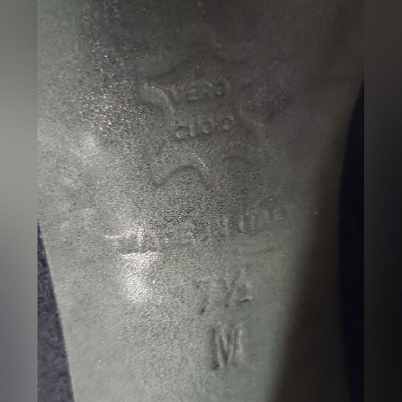 Donald J. Pliner Couture Black Women's Boots   Size 7.5 - Picture 9 of 14